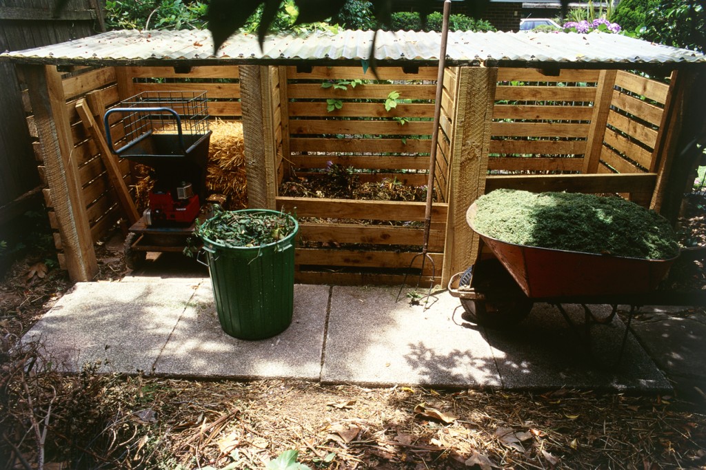 Don's Tips Old Husbands' Tales 4 Lawn Clippings Onto Gardens