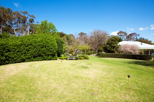 Crook Lawns